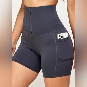 Compression biker shorts